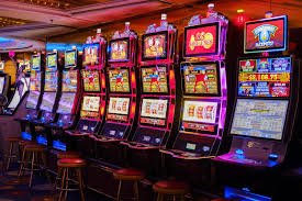 rtp jnetoto mobile app interface showing sportsbook, live dealer, and slot games